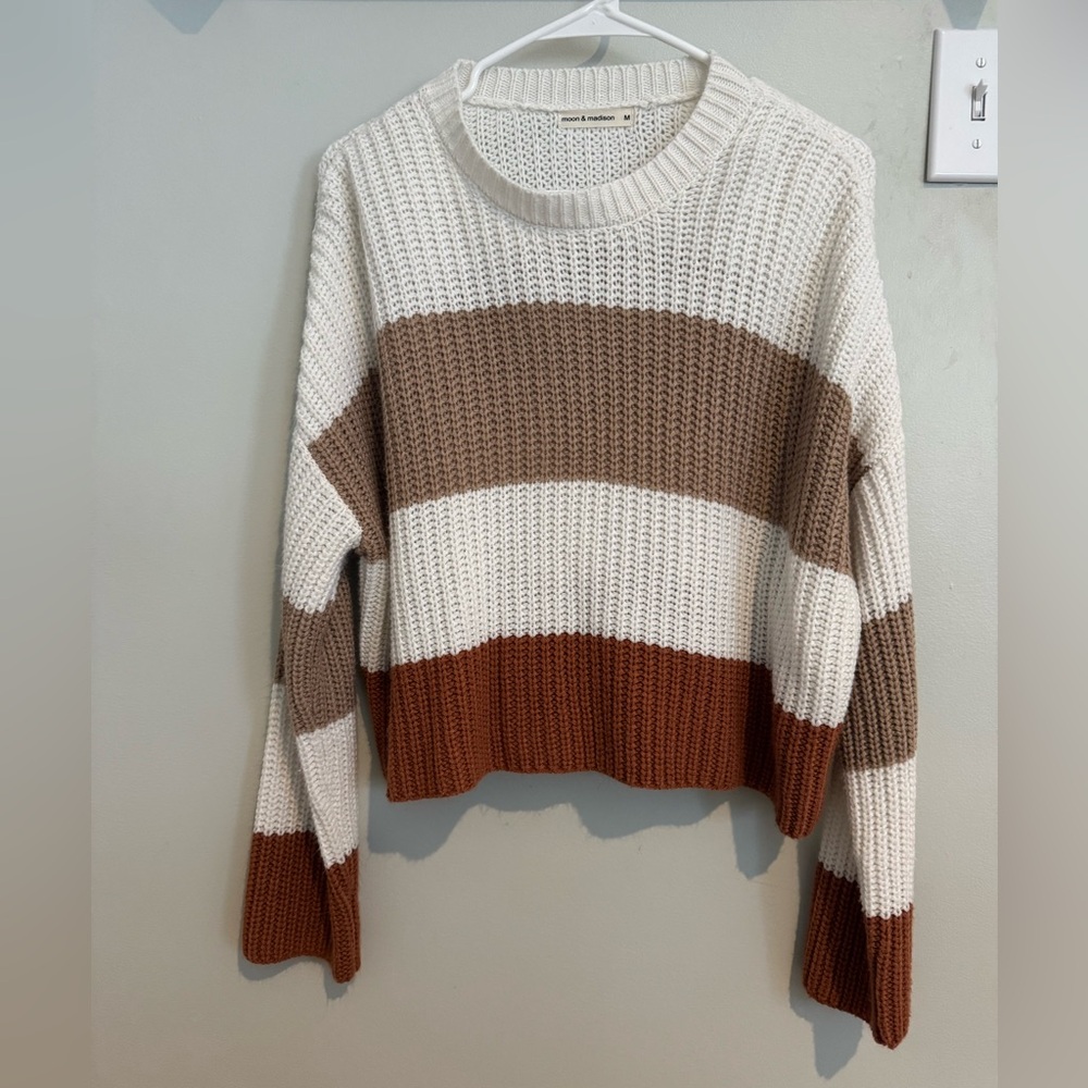 moon & madison Colorblock Sweater